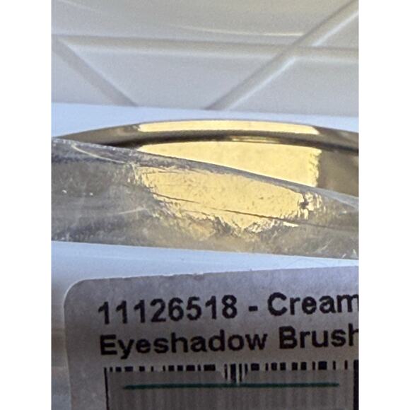 Kjaer Weis Cream Eye Shadow Brush - NEW - Picture 2 of 2